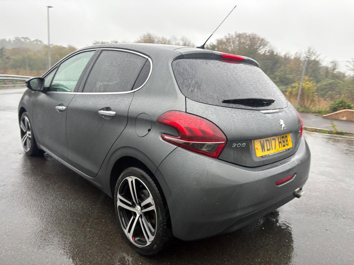 Used Peugeot 208 2017 for sale - 76866129: Photo 47