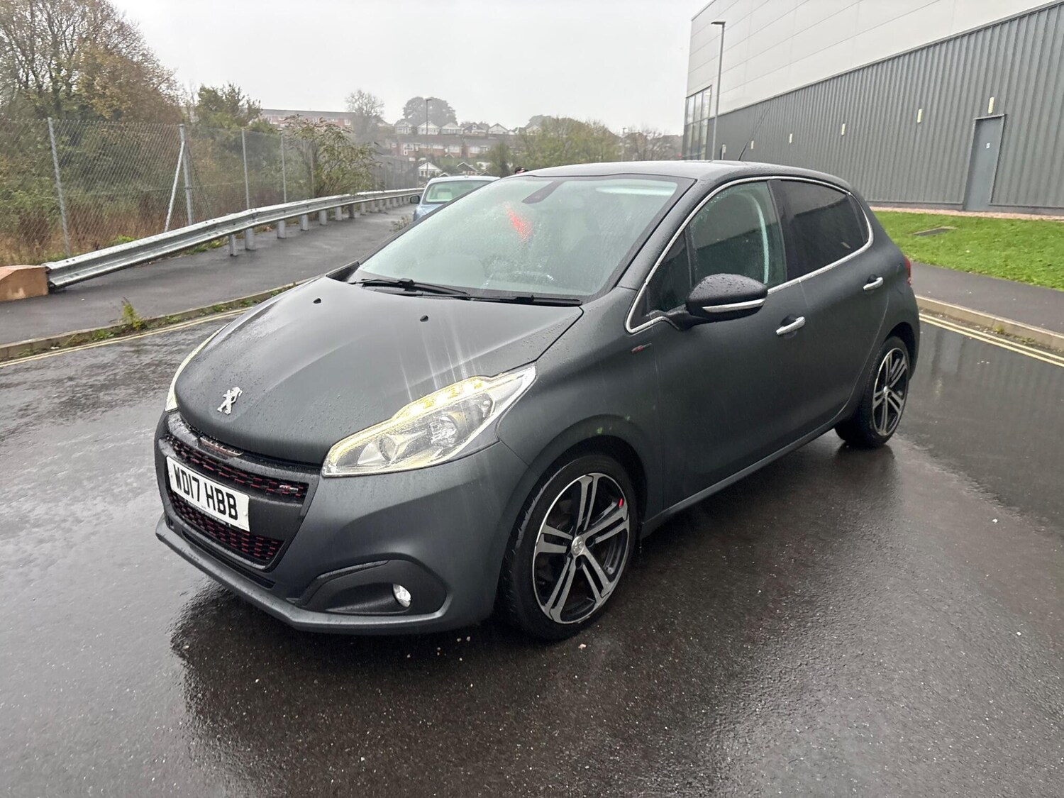 Used Peugeot 208 2017 for sale - 76866129: Photo 52