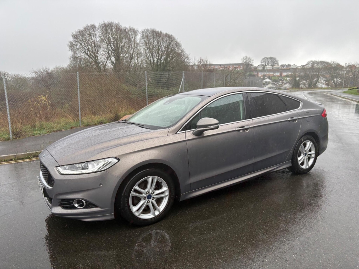 Used Ford Mondeo 2015 for sale - 77454688: Photo 32