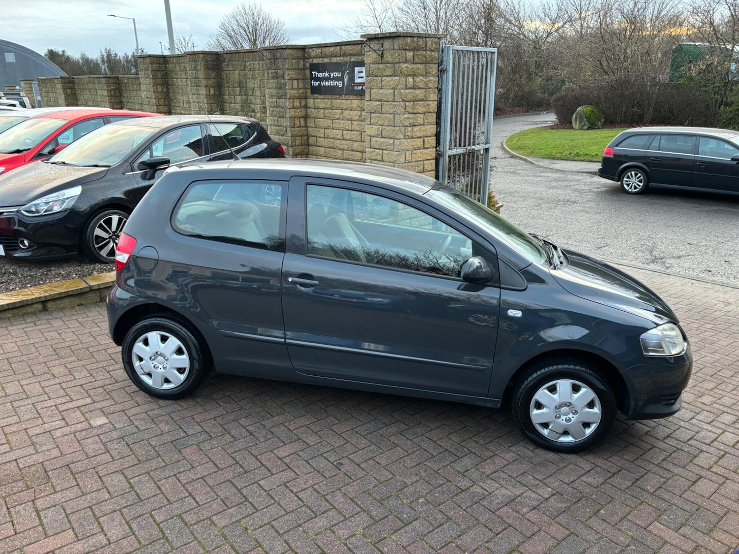 Used Volkswagen Fox 2011 for sale - 76989885: Photo 13