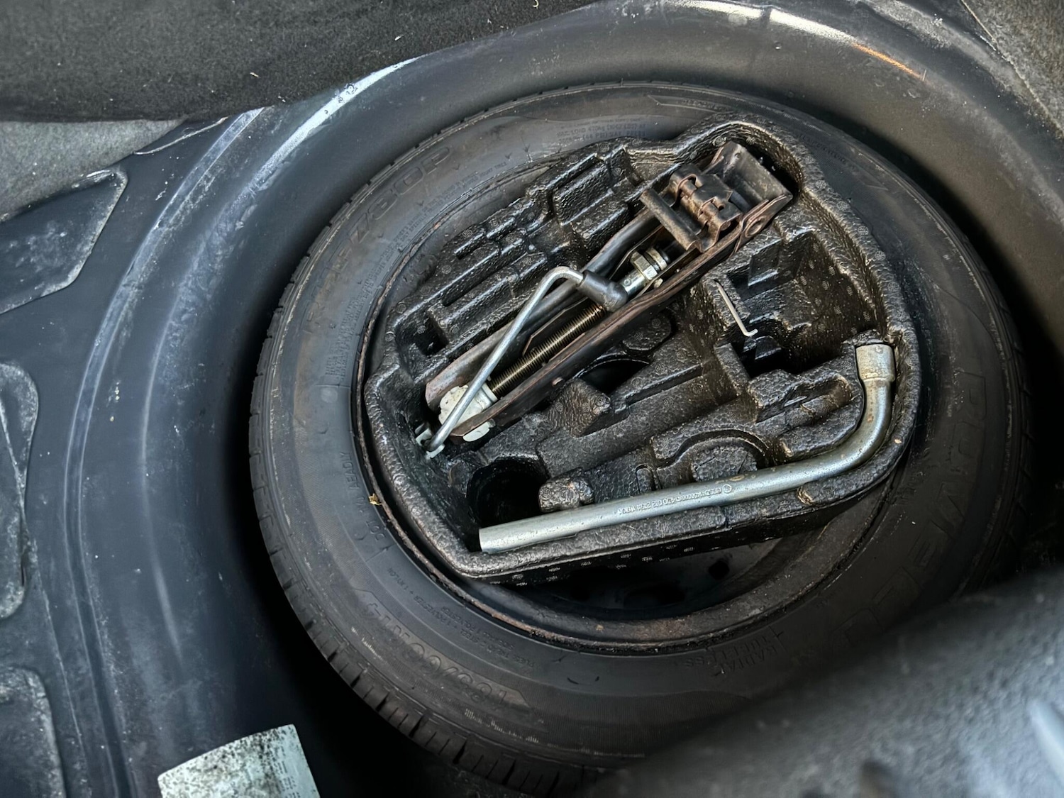 Used Volkswagen Fox 2011 for sale - 76989885: Photo 43