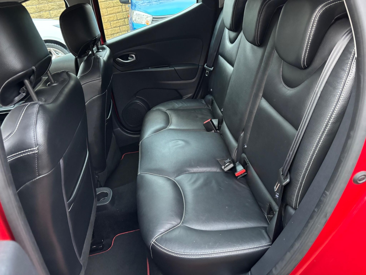 Used Renault Clio 2016 for sale - 76936117: Photo 31