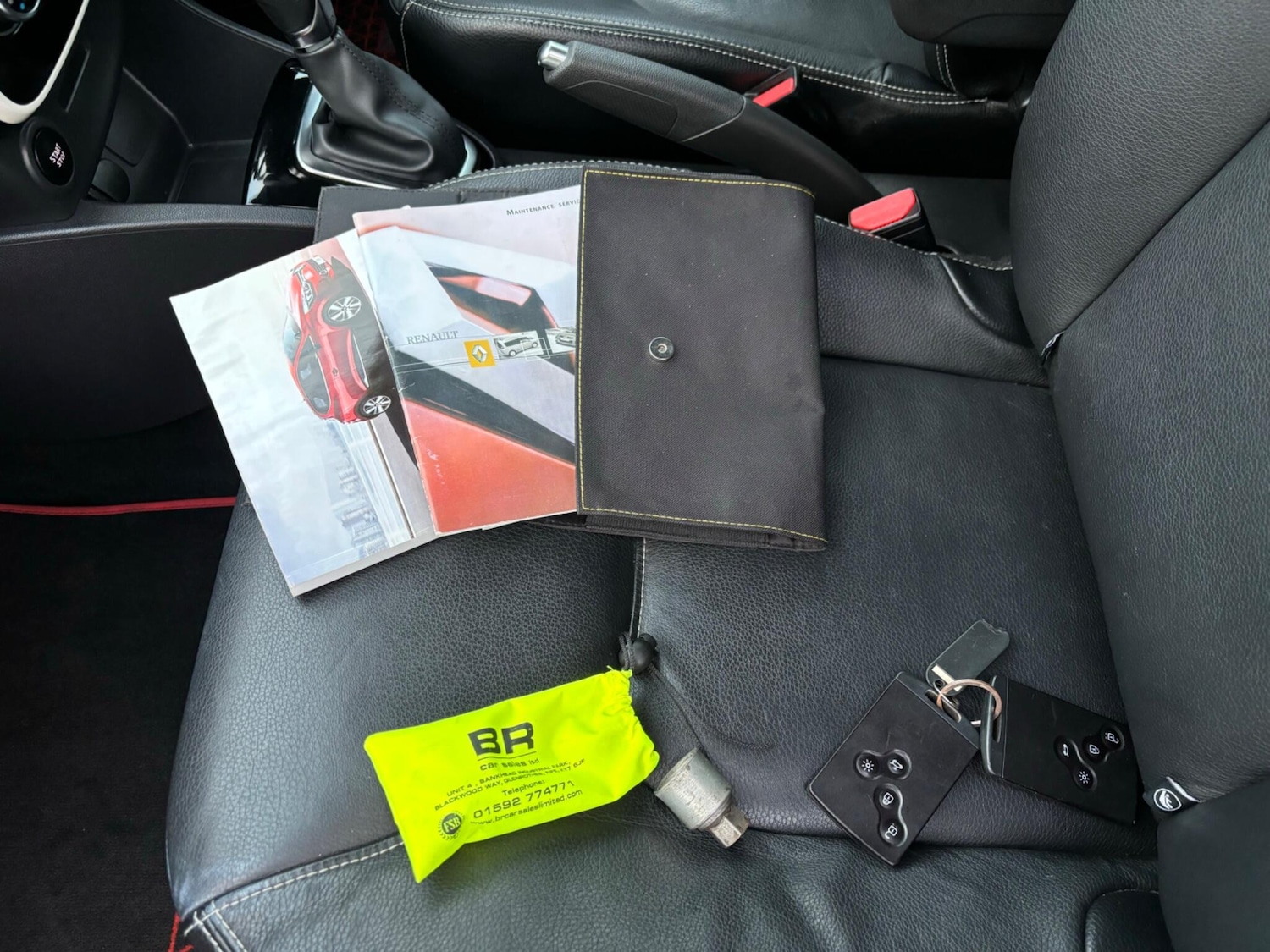 Used Renault Clio 2016 for sale - 76936117: Photo 54