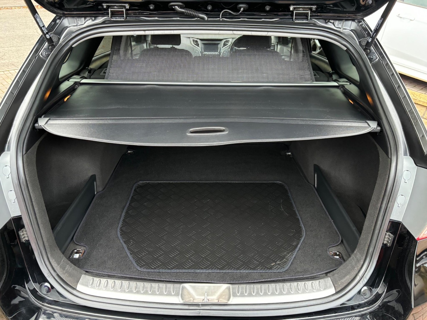 Used Hyundai i40 2017 for sale - 76425316: Photo 34