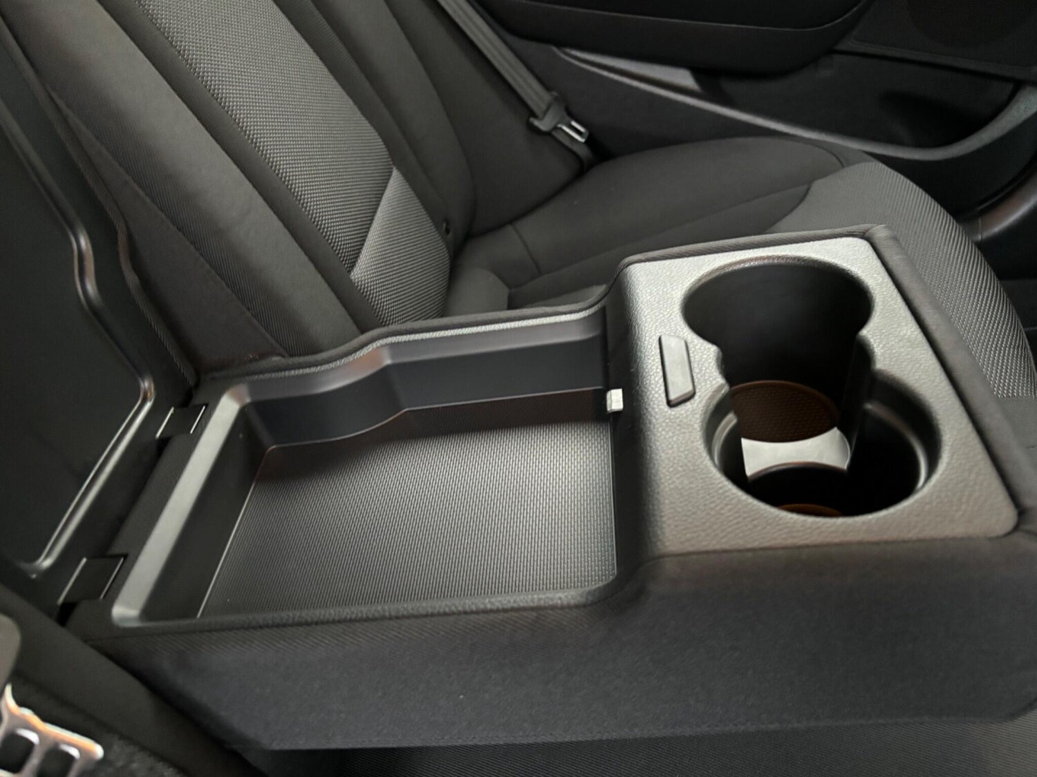 Used Hyundai i40 2017 for sale - 76425316: Photo 70