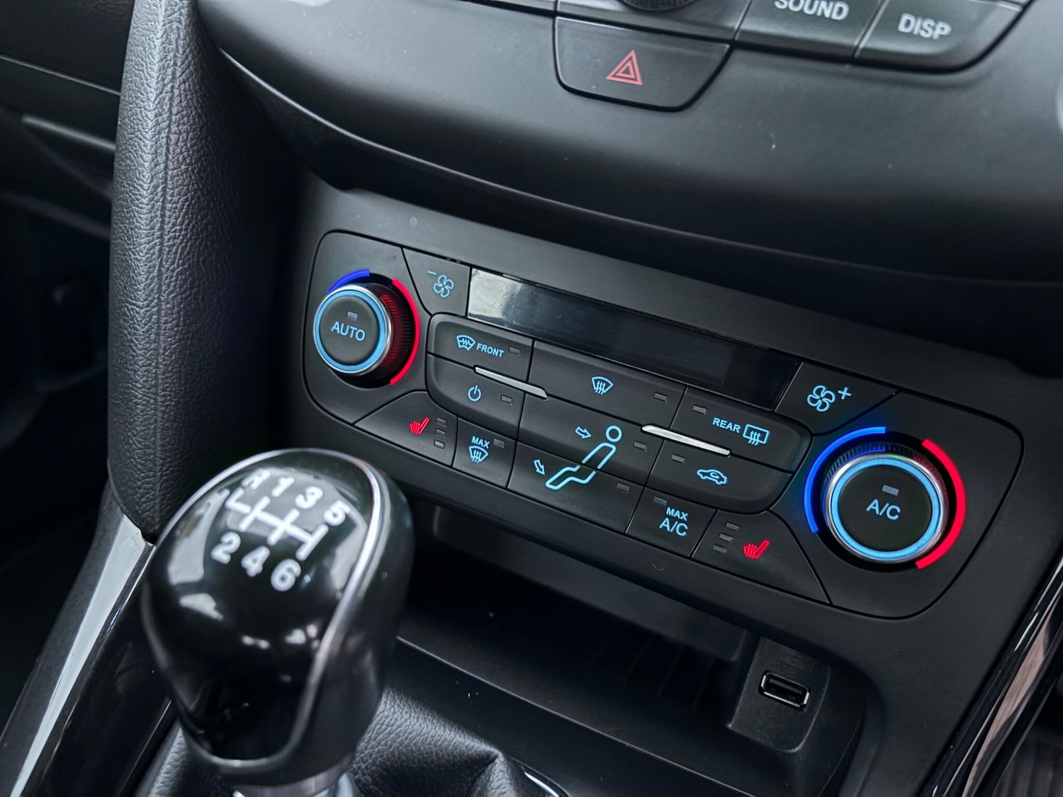 Used Ford Focus 2015 for sale - 76349085: Photo 47