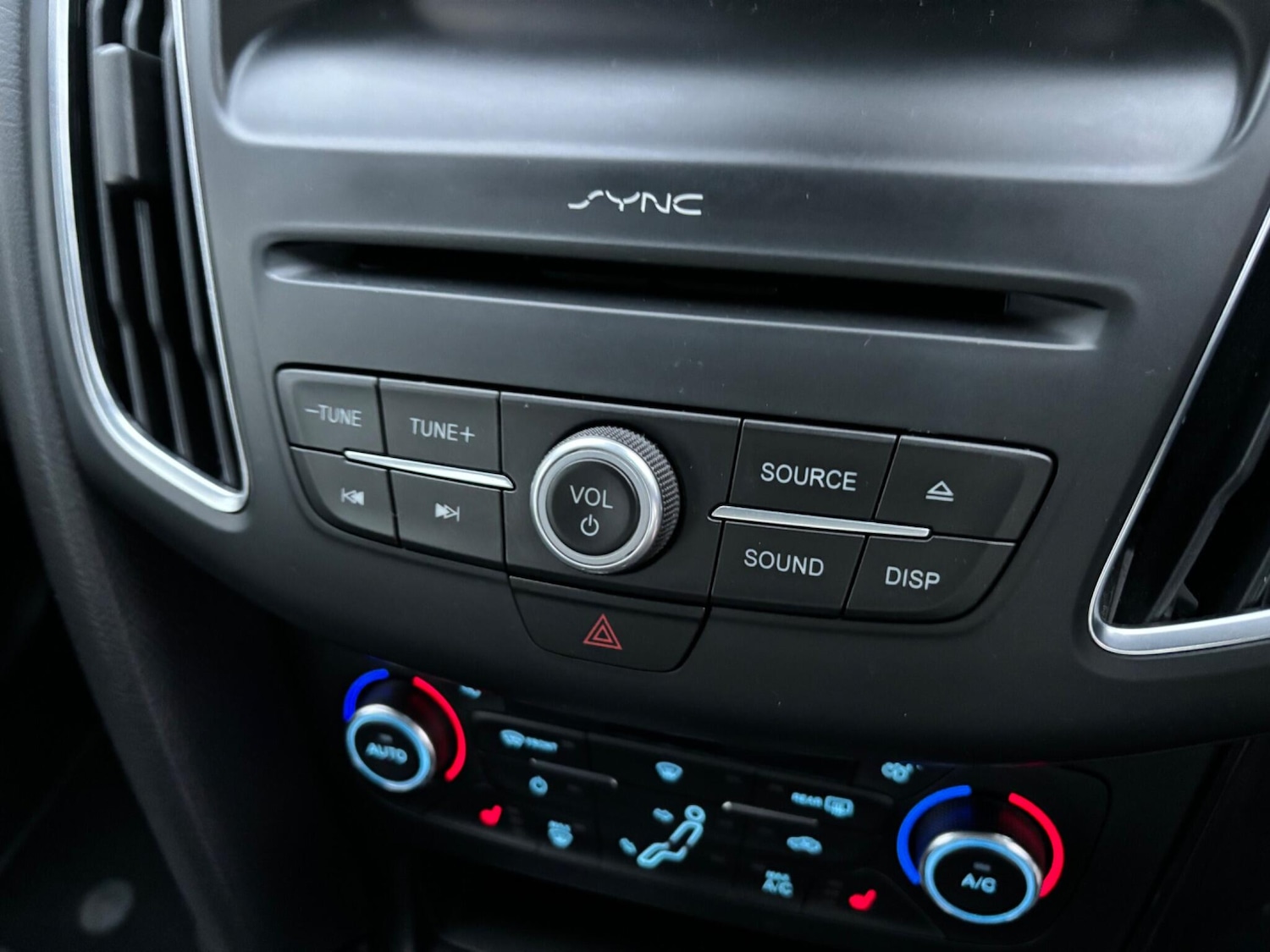 Used Ford Focus 2015 for sale - 76349085: Photo 49