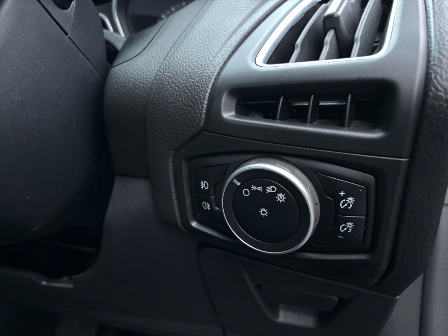 Used Ford Focus 2015 for sale - 76349085: Photo 56