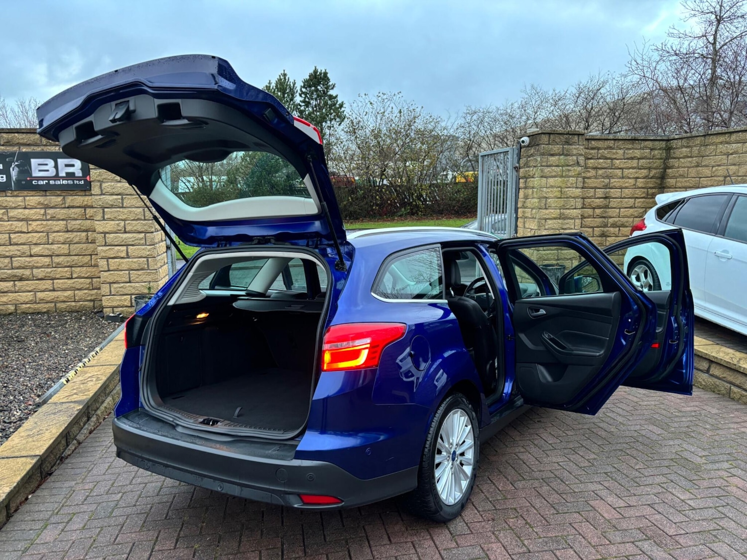 Used Ford Focus 2015 for sale - 76349085: Photo 83