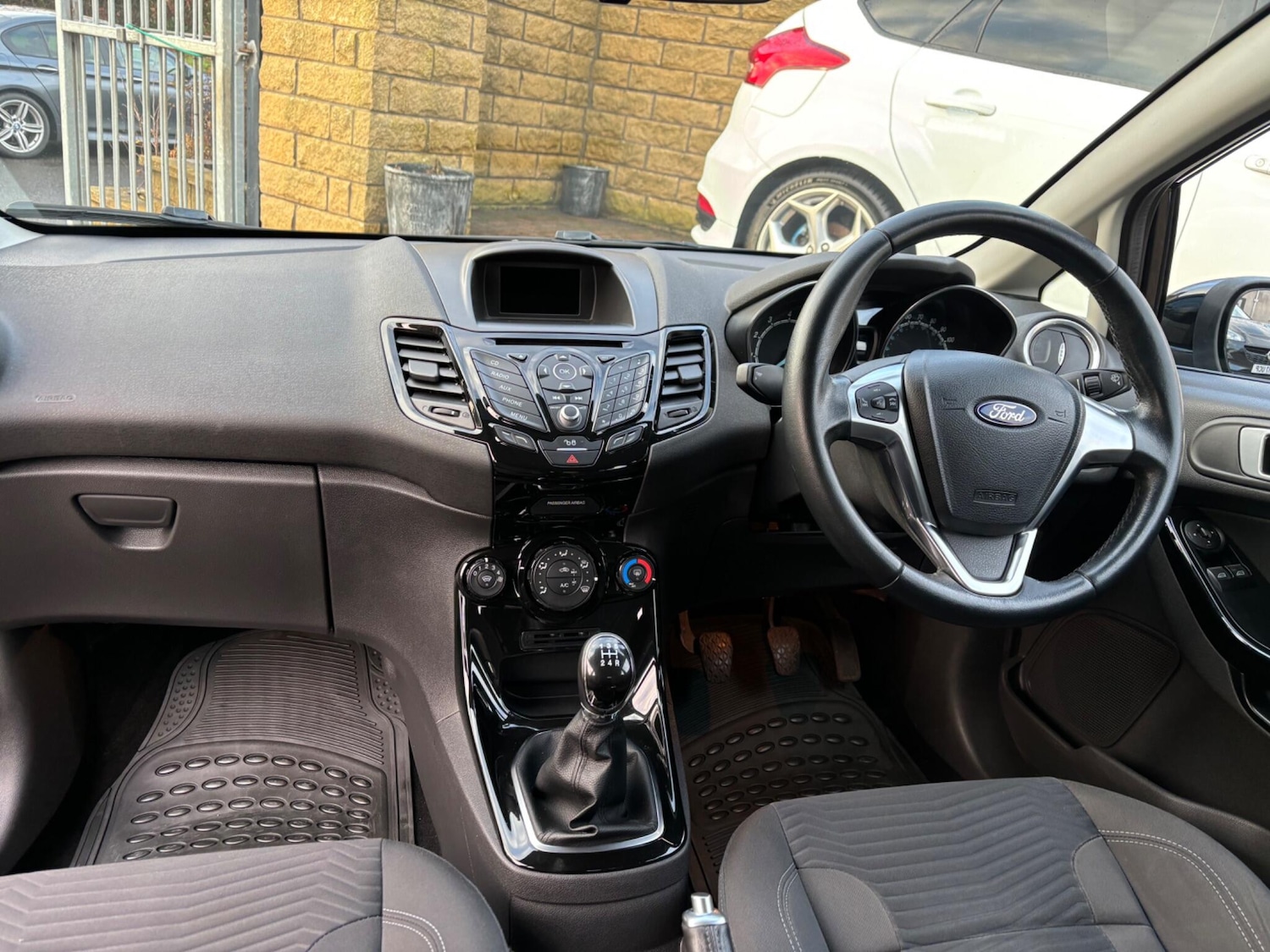 Used Ford Fiesta 2017 for sale - 76849697: Photo 22