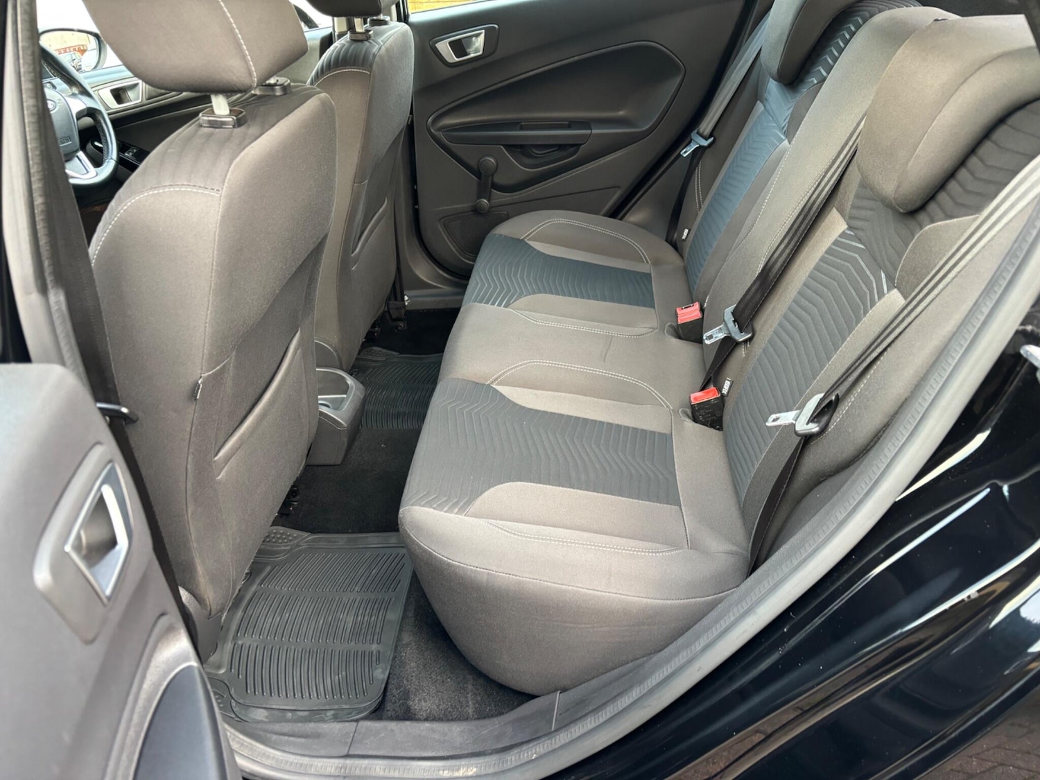 Used Ford Fiesta 2017 for sale - 76849697: Photo 29