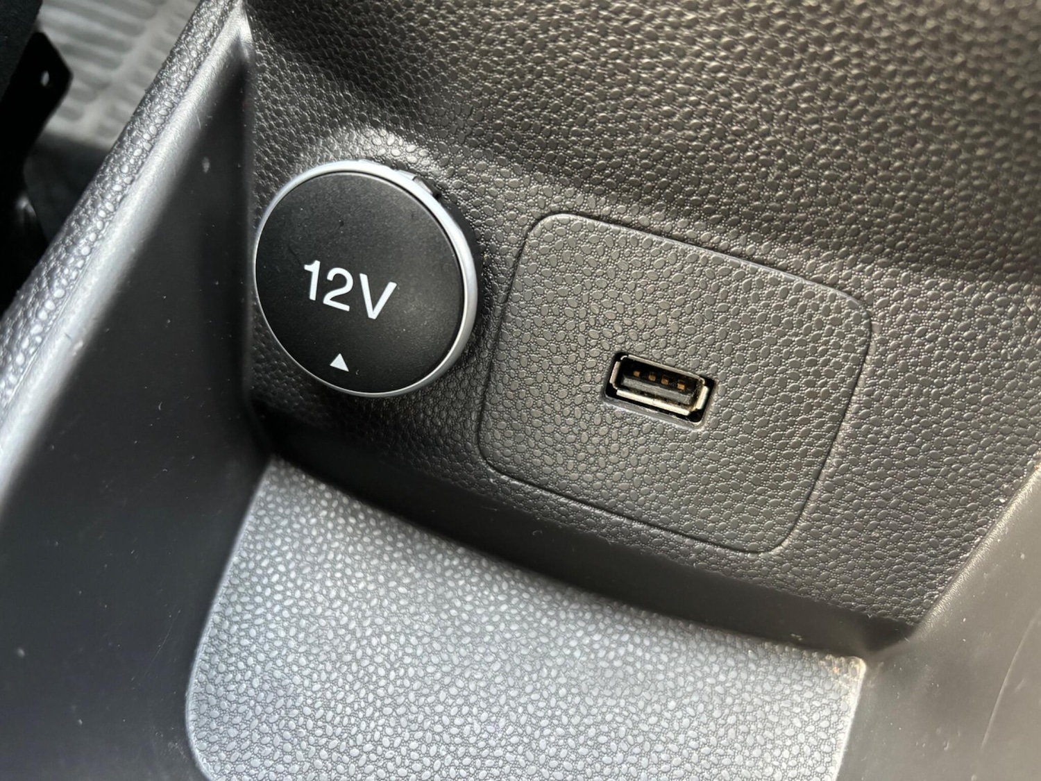 Used Ford Fiesta 2017 for sale - 76849697: Photo 38