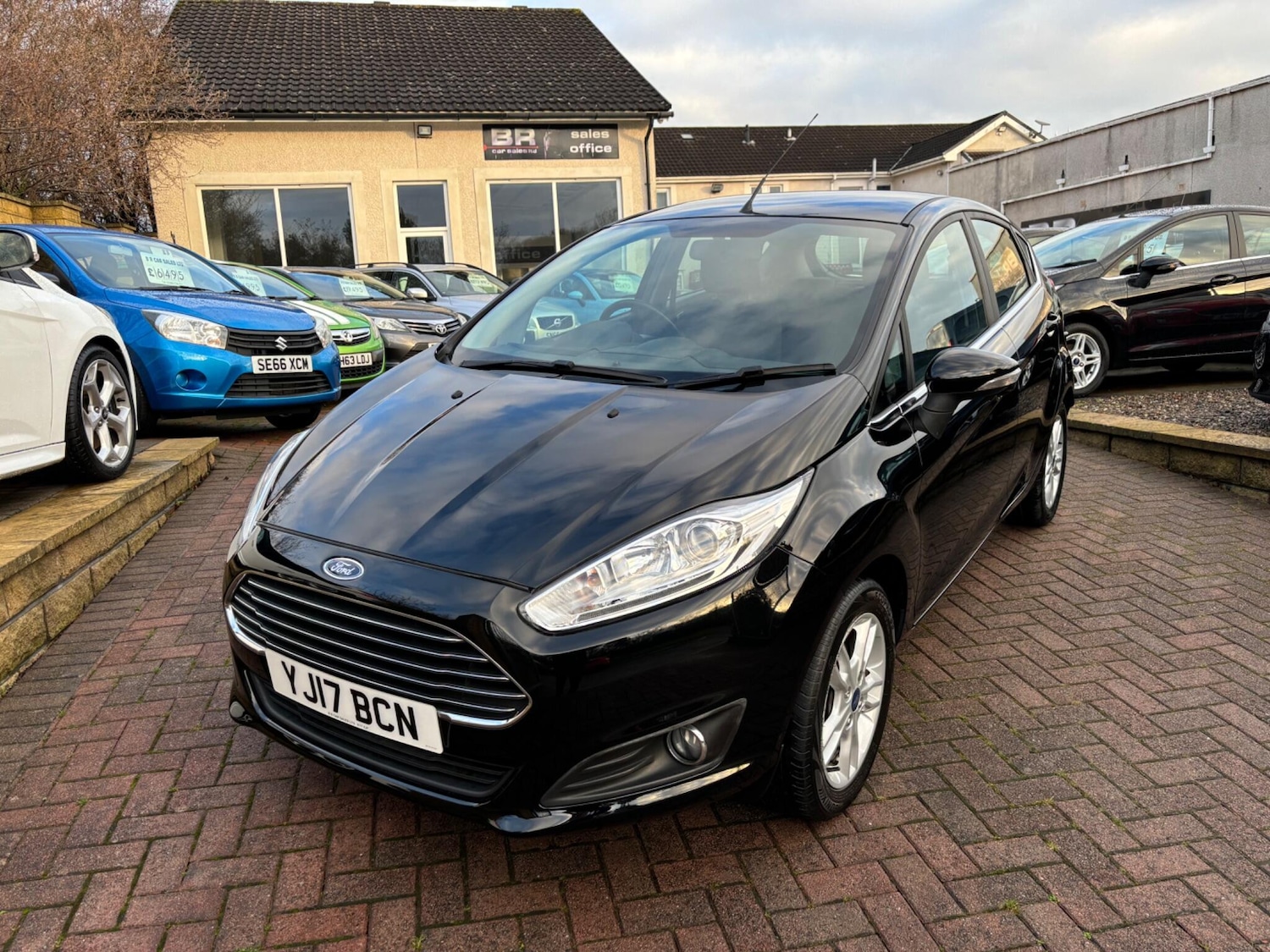 Used Ford Fiesta 2017 for sale - 76849697: Photo 4