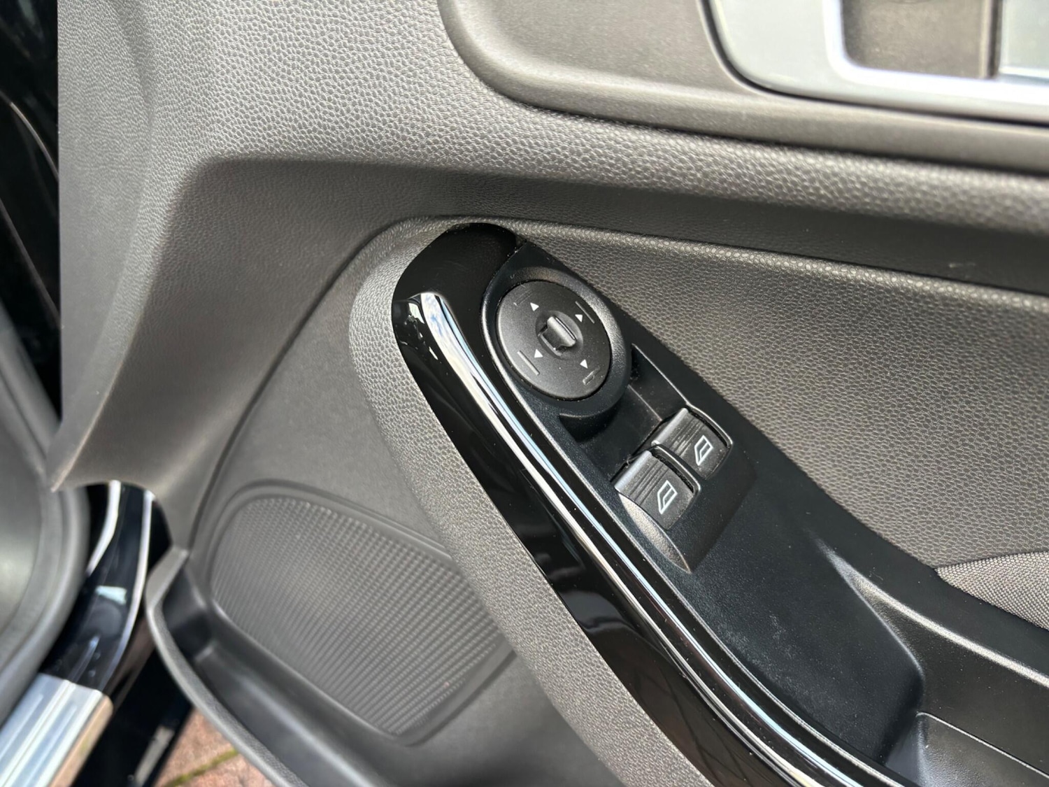 Used Ford Fiesta 2017 for sale - 76849697: Photo 42