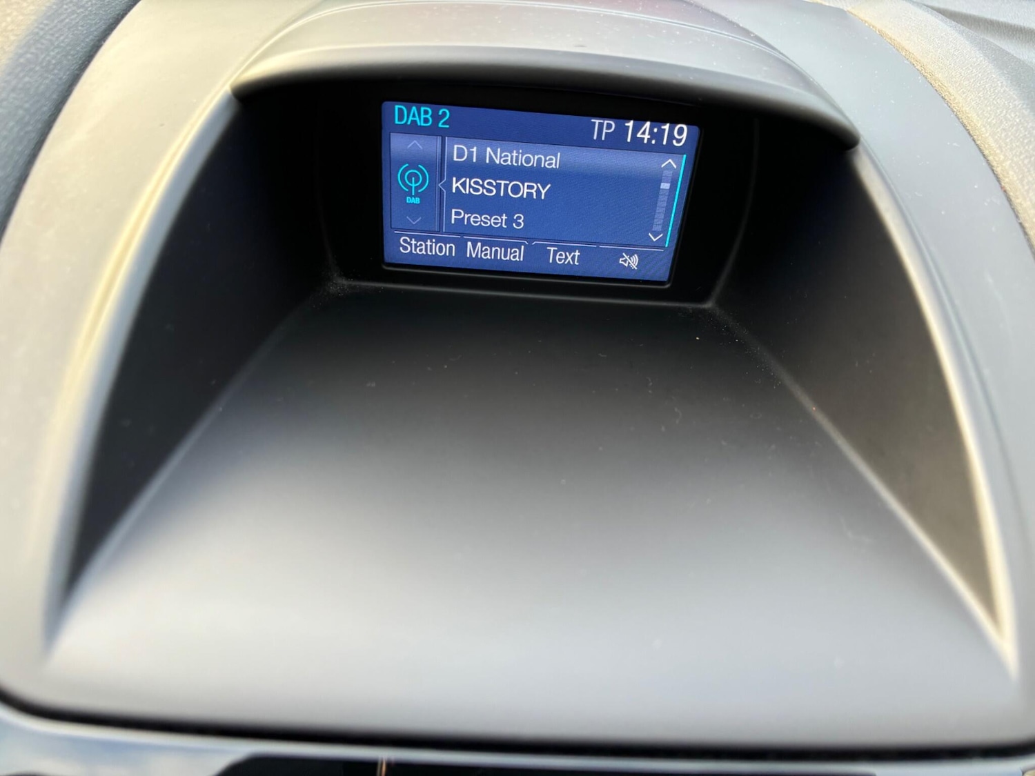 Used Ford Fiesta 2017 for sale - 76849697: Photo 45