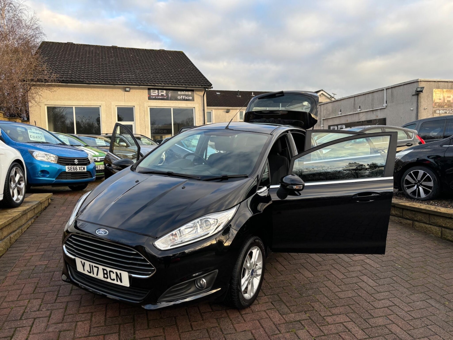 Used Ford Fiesta 2017 for sale - 76849697: Photo 64