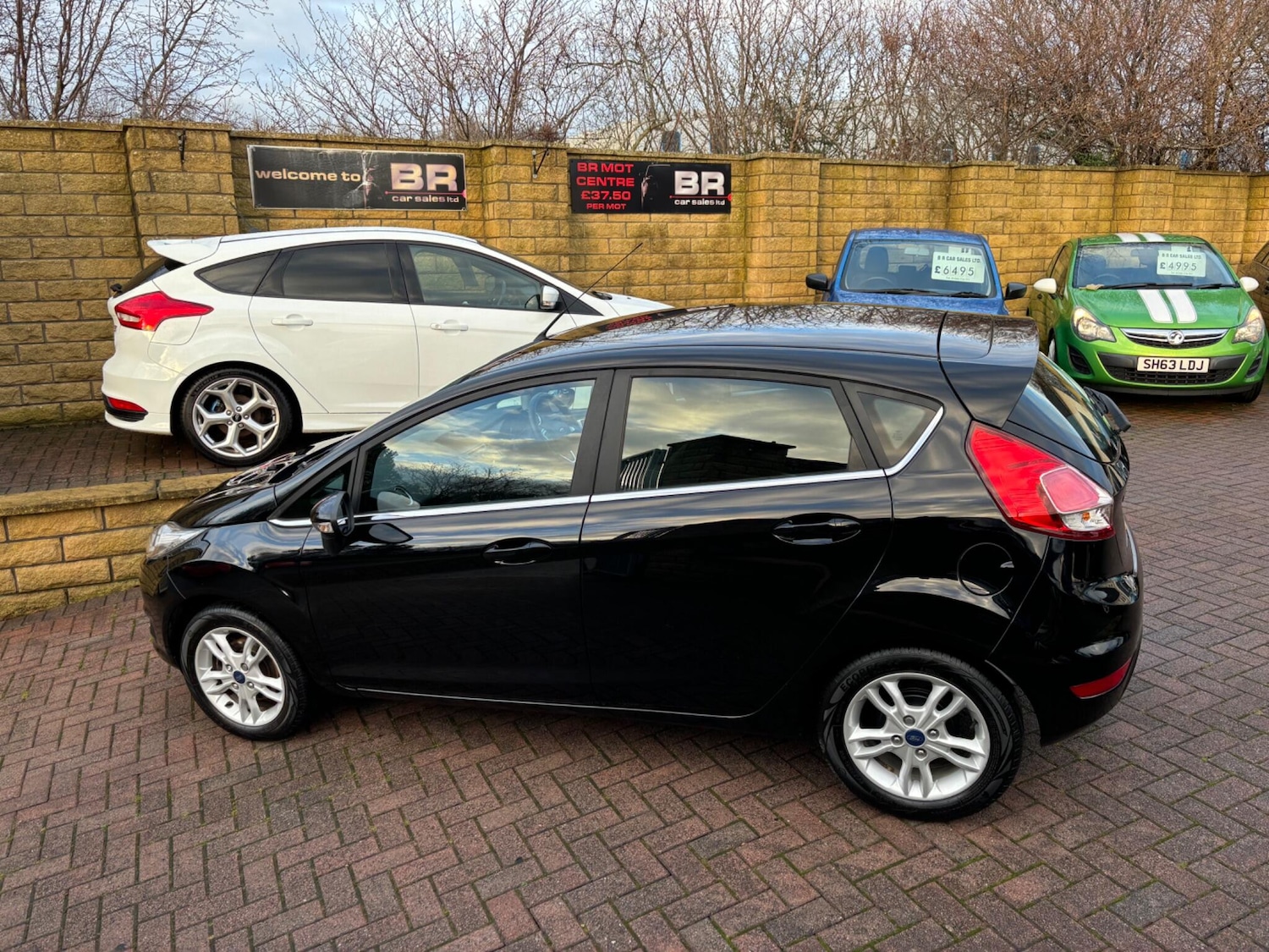 Used Ford Fiesta 2017 for sale - 76849697: Photo 7