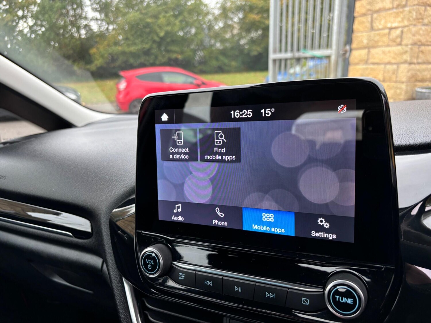 Used Ford Fiesta 2019 for sale - 75741240: Photo 39