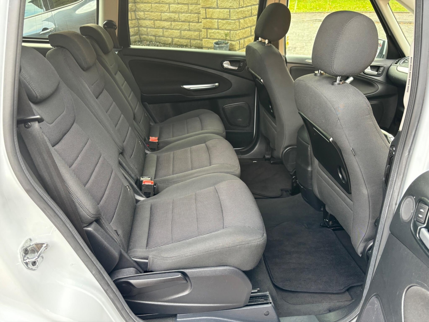 Used Ford Galaxy 2014 for sale - 75857862: Photo 32