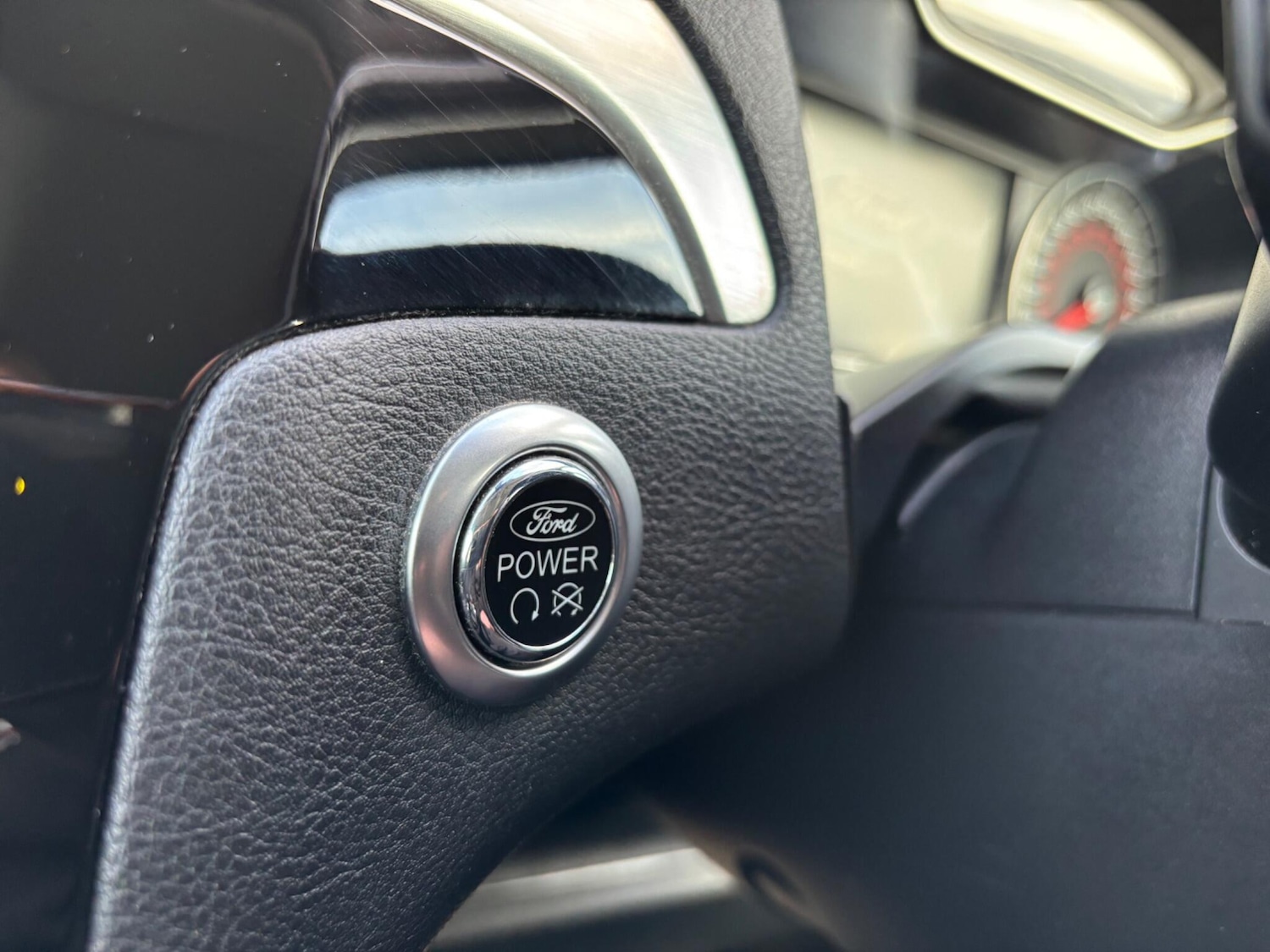 Used Ford Galaxy 2014 for sale - 75857862: Photo 39