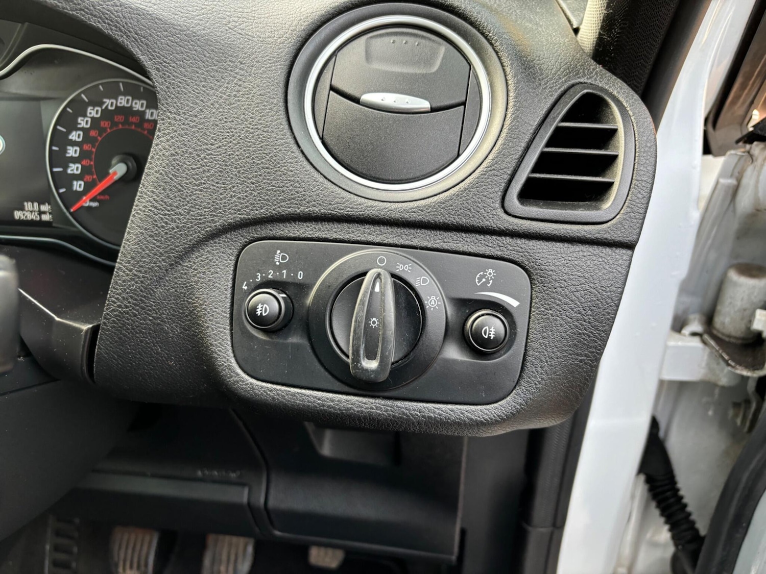 Used Ford Galaxy 2014 for sale - 75857862: Photo 54