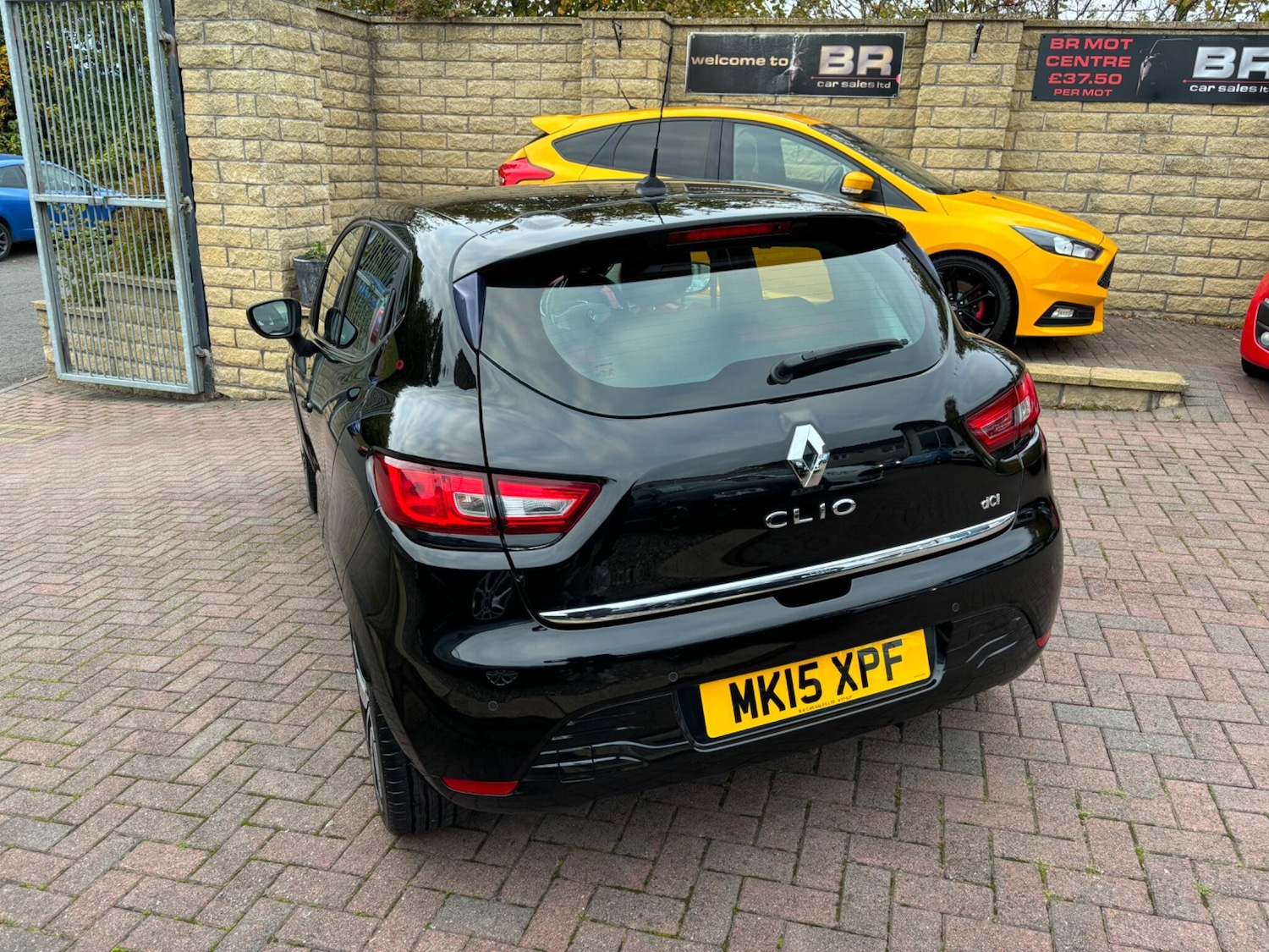 Used Renault Clio 2015 for sale - 76179731: Photo 10