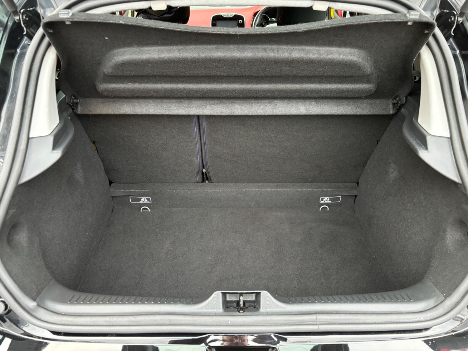 Used Renault Clio 2015 for sale - 76179731: Photo 37