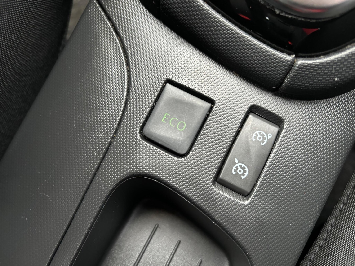 Used Renault Clio 2015 for sale - 76179731: Photo 50