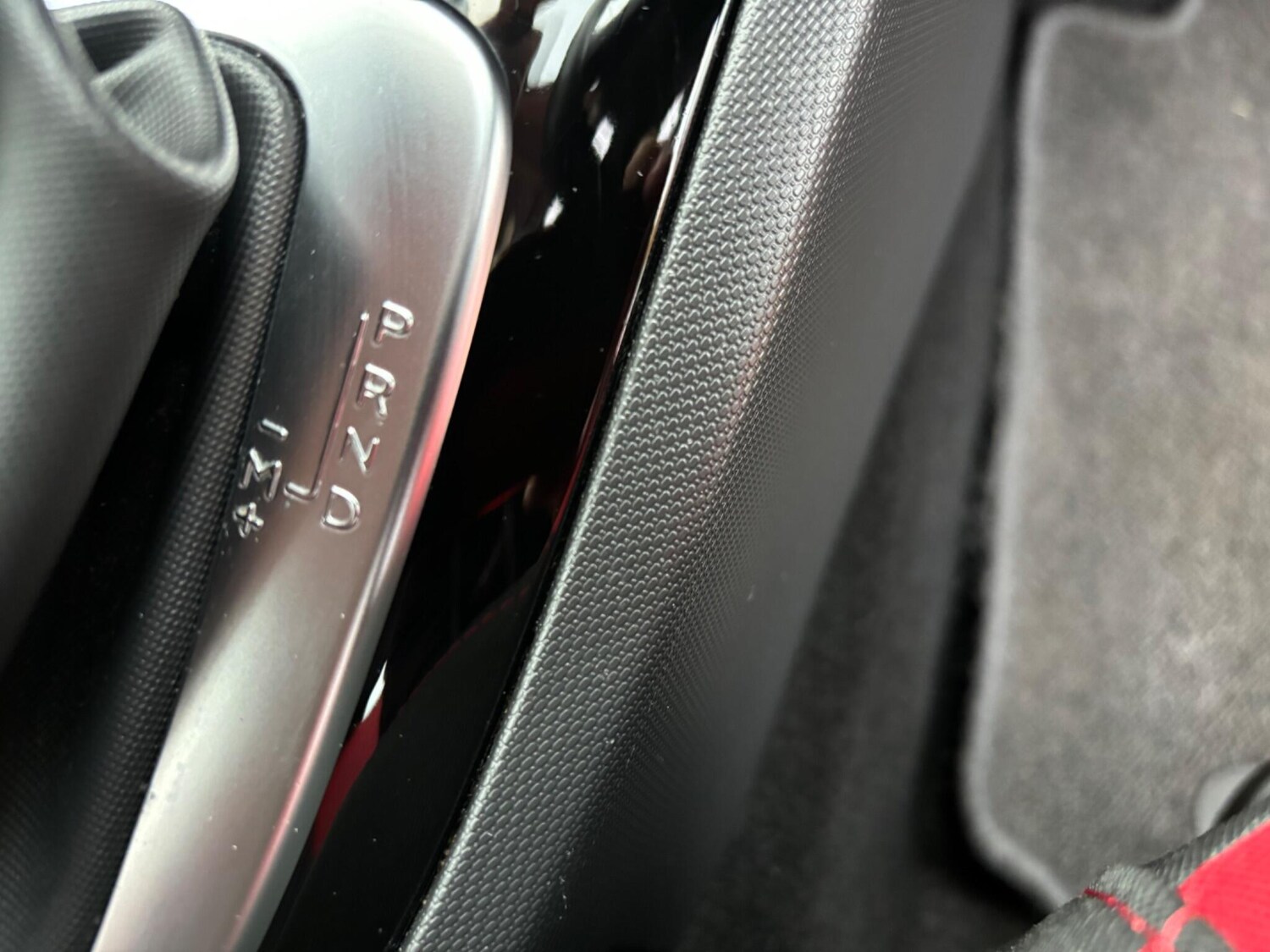 Used Renault Clio 2015 for sale - 76179731: Photo 52