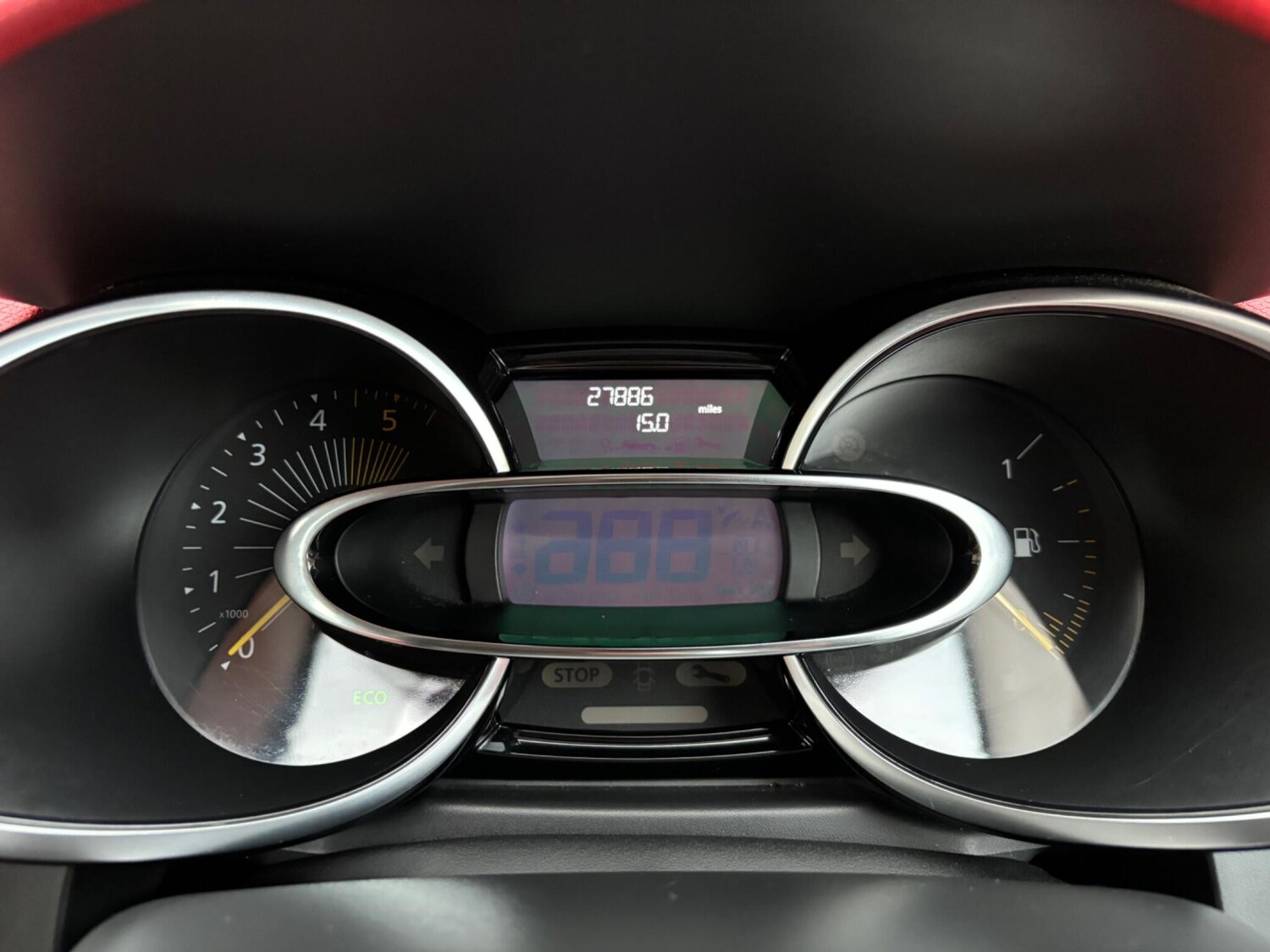 Used Renault Clio 2015 for sale - 76179731: Photo 53