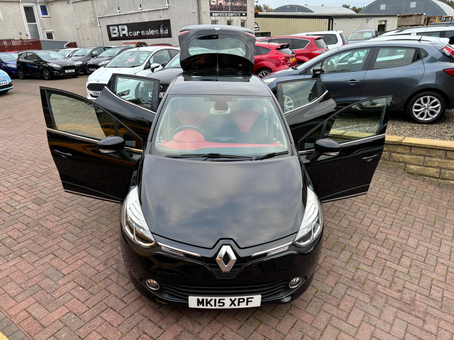 Used Renault Clio 2015 for sale - 76179731: Photo 67