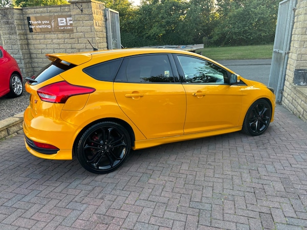 Used Ford Focus 2017 for sale - 75623986: Photo 12