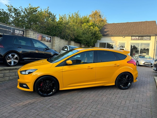 Used Ford Focus 2017 for sale - 75623986: Photo 5