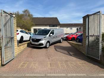 Used Renault Trafic 2019 for sale - 74310450: Photo