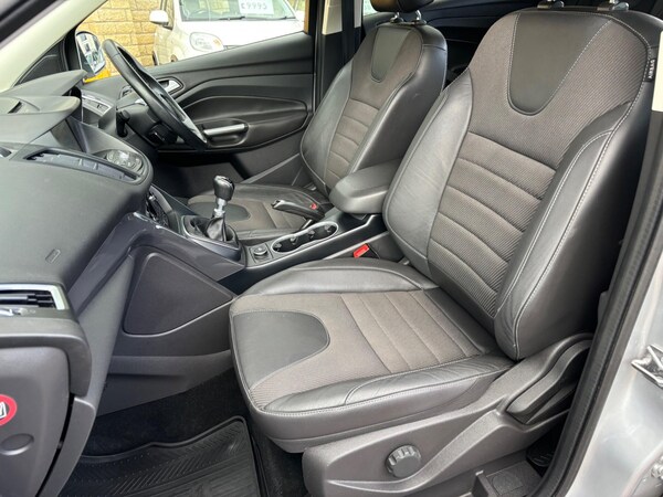 Used Ford Kuga 2016 for sale - 75459097: Photo 28