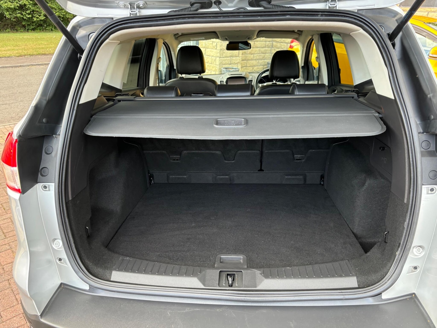 Vehicle 33