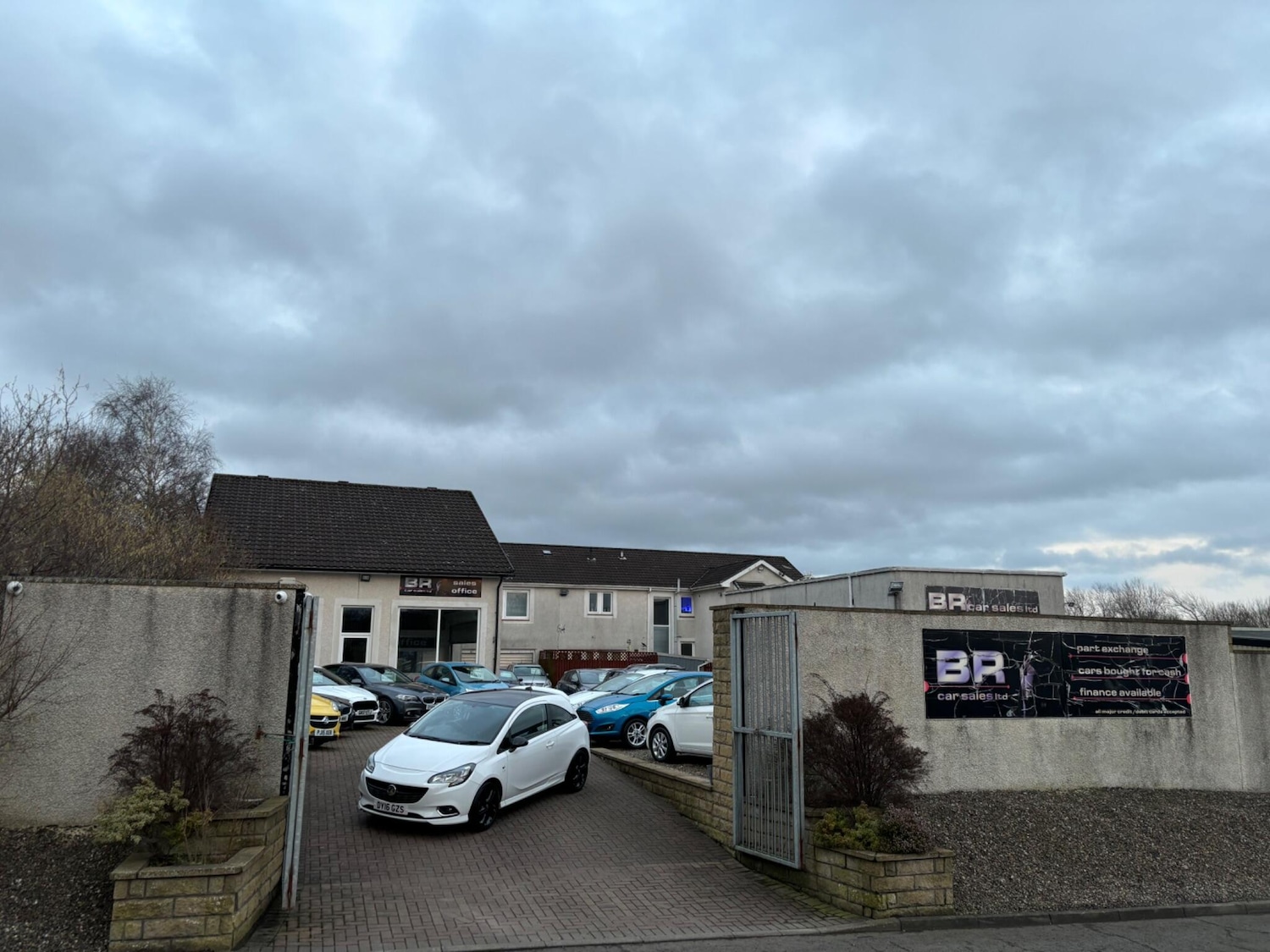 Used Vauxhall Corsa for sale - 77683173: Photo 2