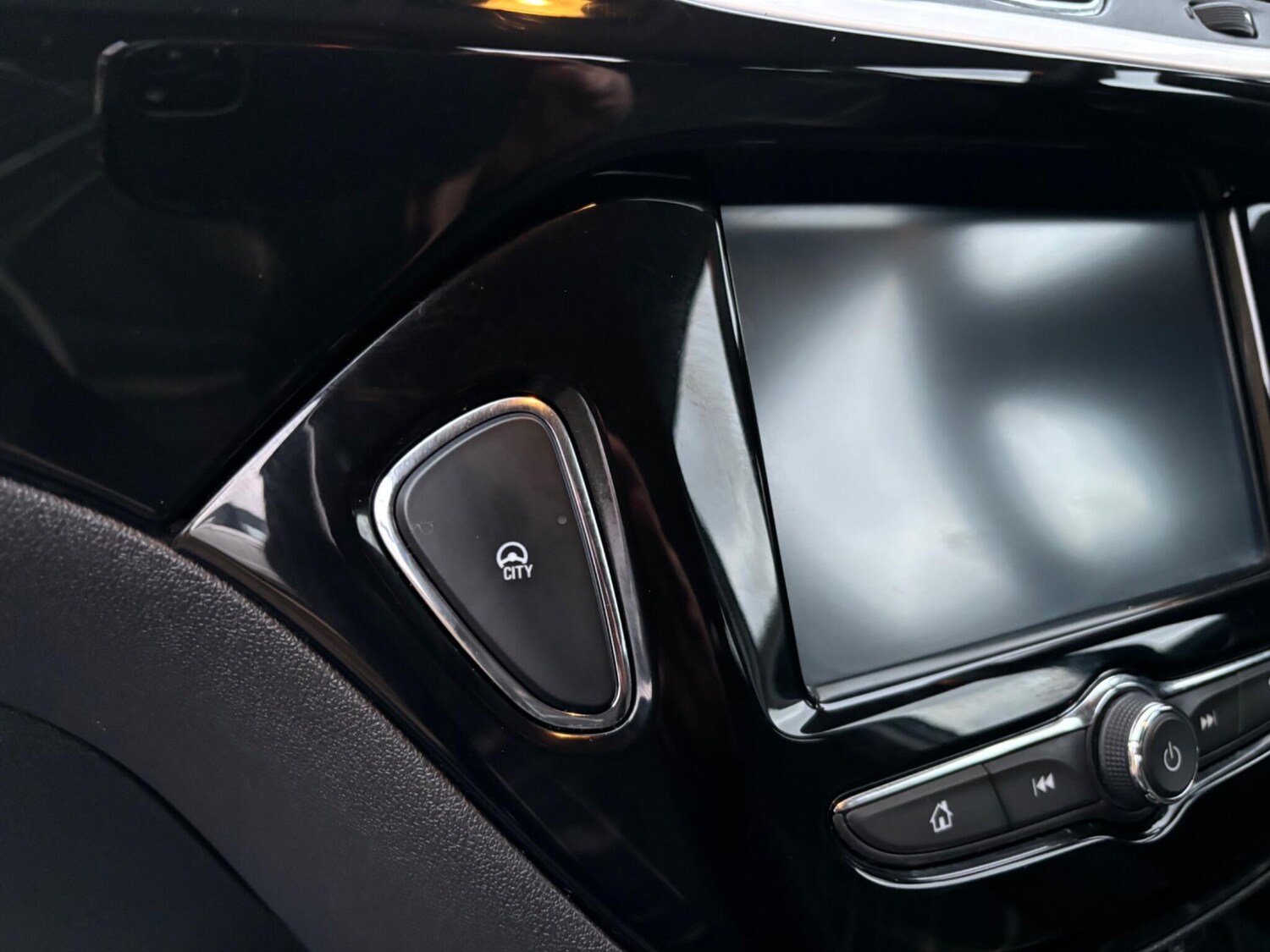 Used Vauxhall Corsa for sale - 77683173: Photo 40