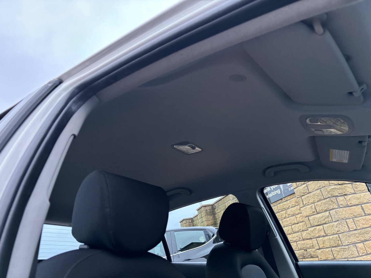 Used Hyundai i20 2014 for sale - 77203773: Photo 30