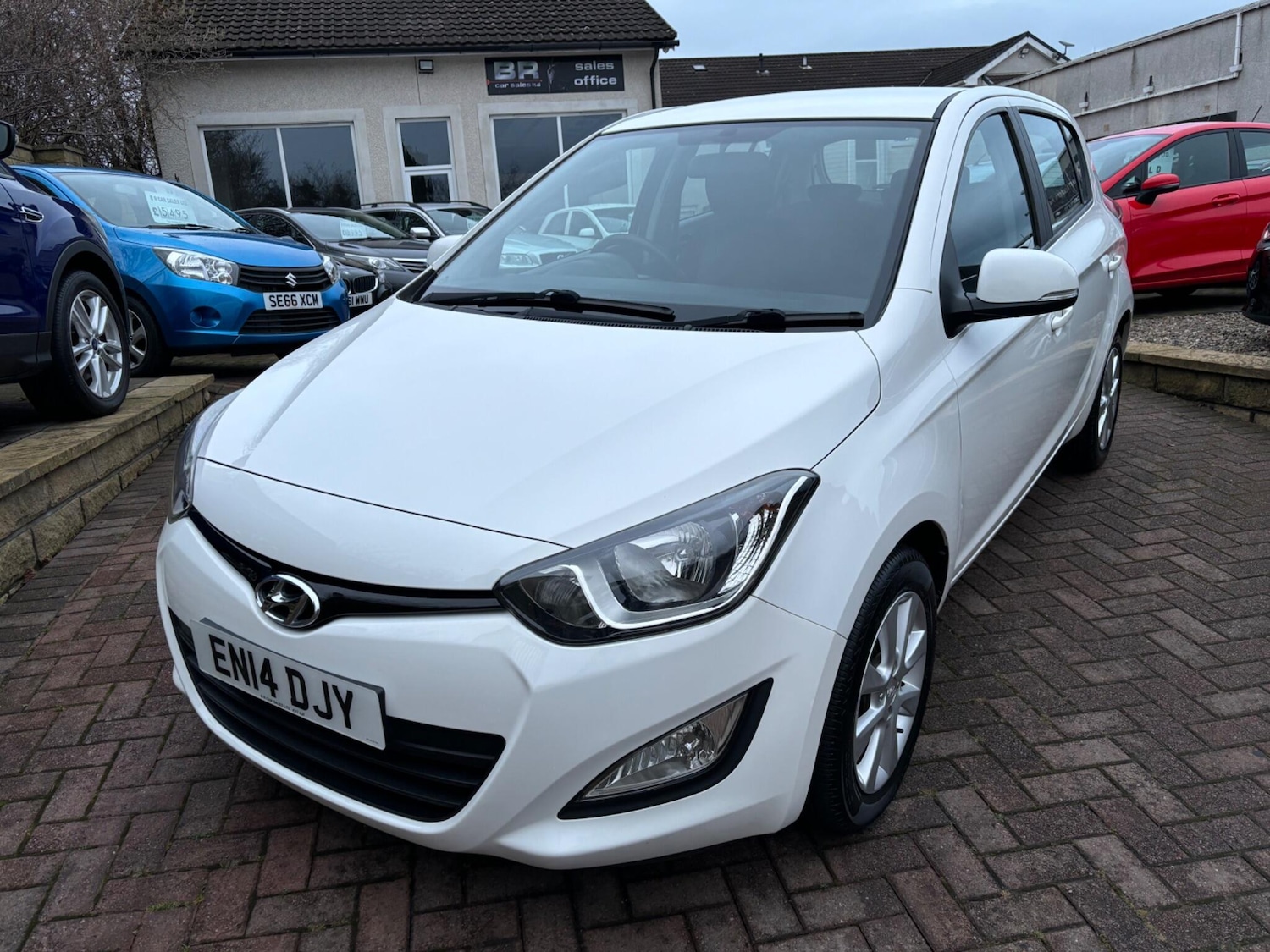 Used Hyundai i20 2014 for sale - 77203773: Photo 4