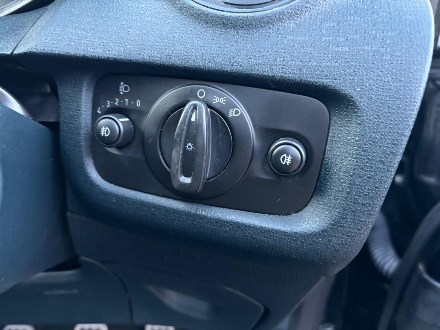 Used Ford Fiesta 2011 for sale - 76990956: Photo 43