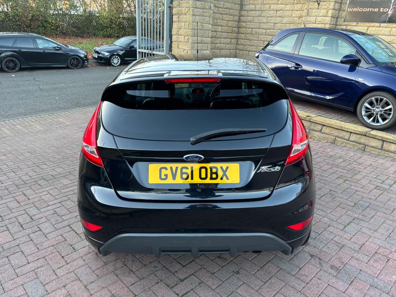 Used Ford Fiesta 2011 for sale - 76990956: Photo 9