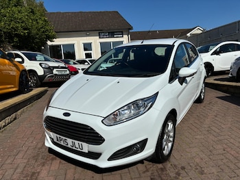 Used Ford Fiesta 2015 for sale - 79255966: Photo