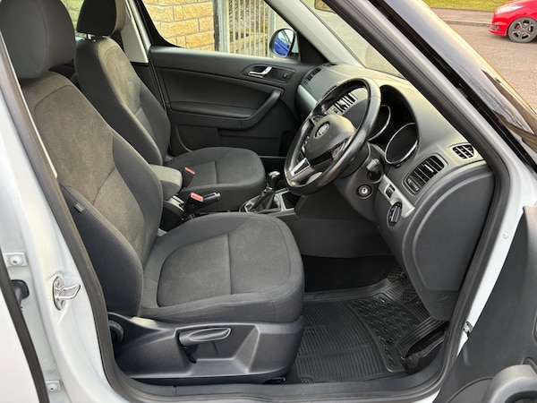 Used Skoda Yeti 2015 for sale - 74070073: Photo 24