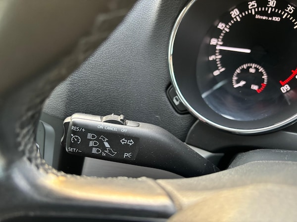 Used Skoda Yeti 2015 for sale - 74070073: Photo 41