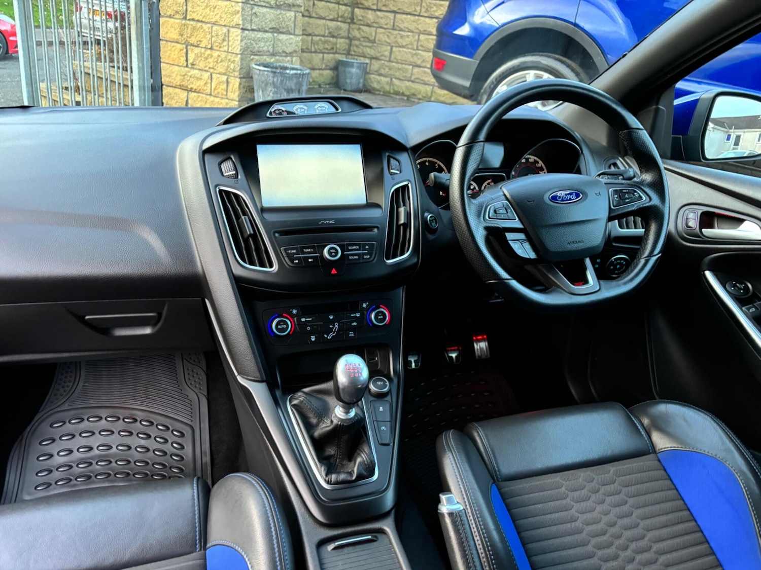 Used Ford Focus 2015 for sale - 77049943: Photo 22