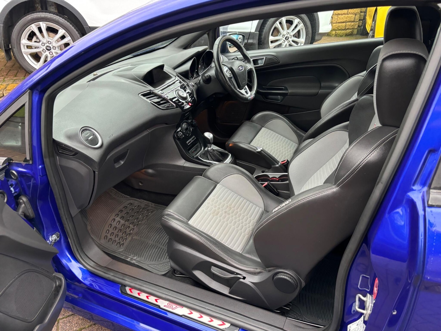 Used Ford Fiesta for sale - 77633195: Photo 28