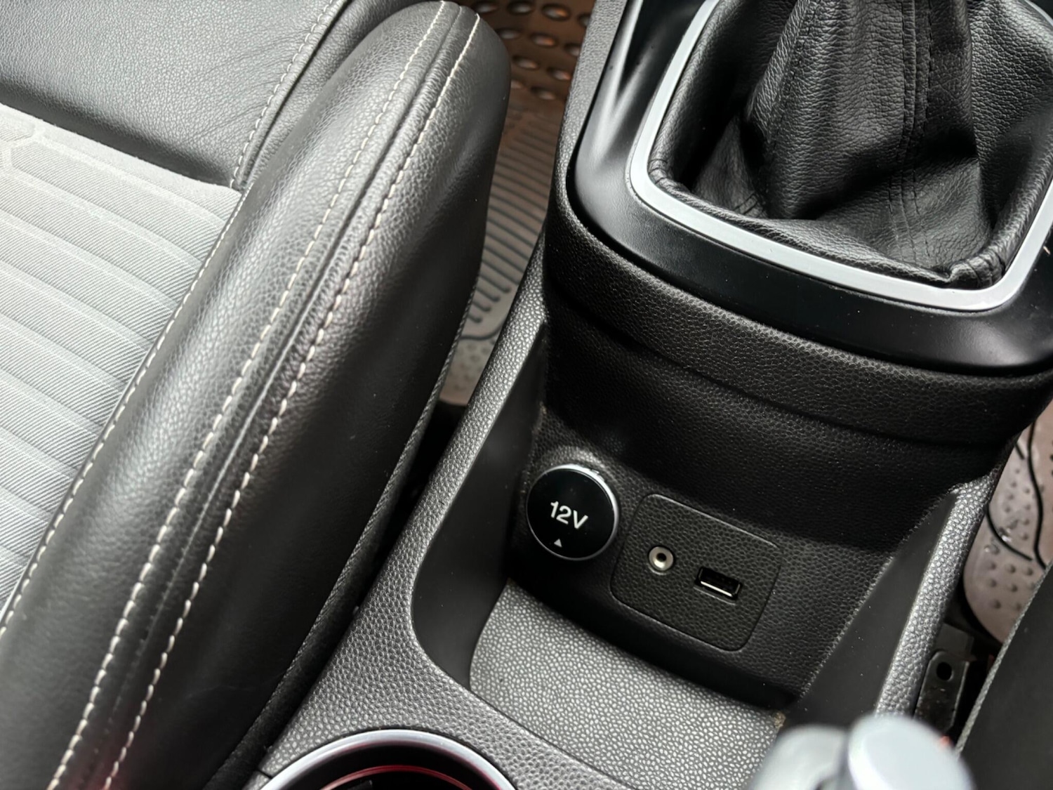 Used Ford Fiesta for sale - 77633195: Photo 48