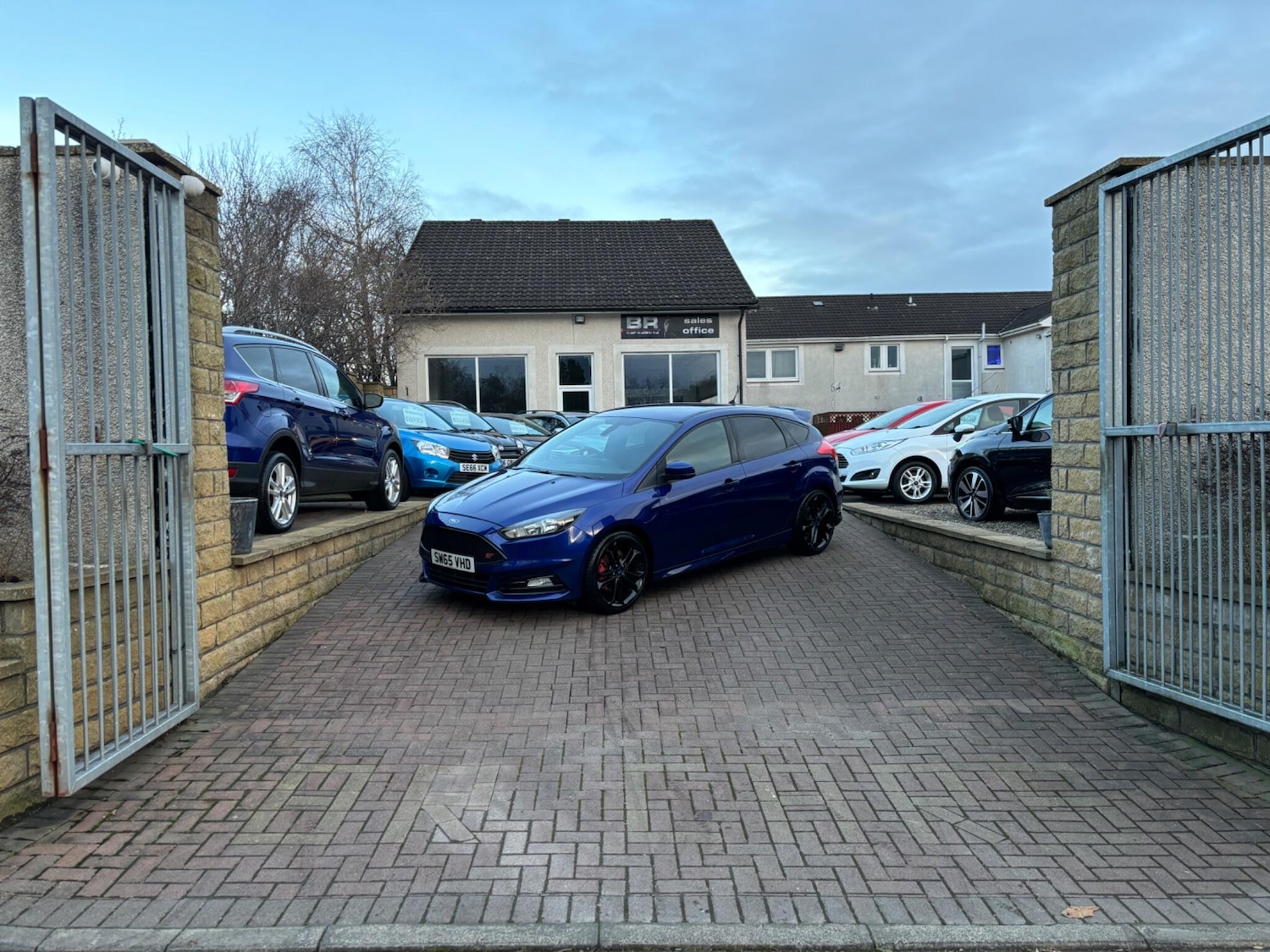 Used Ford Focus for sale - 77926099: Photo 3