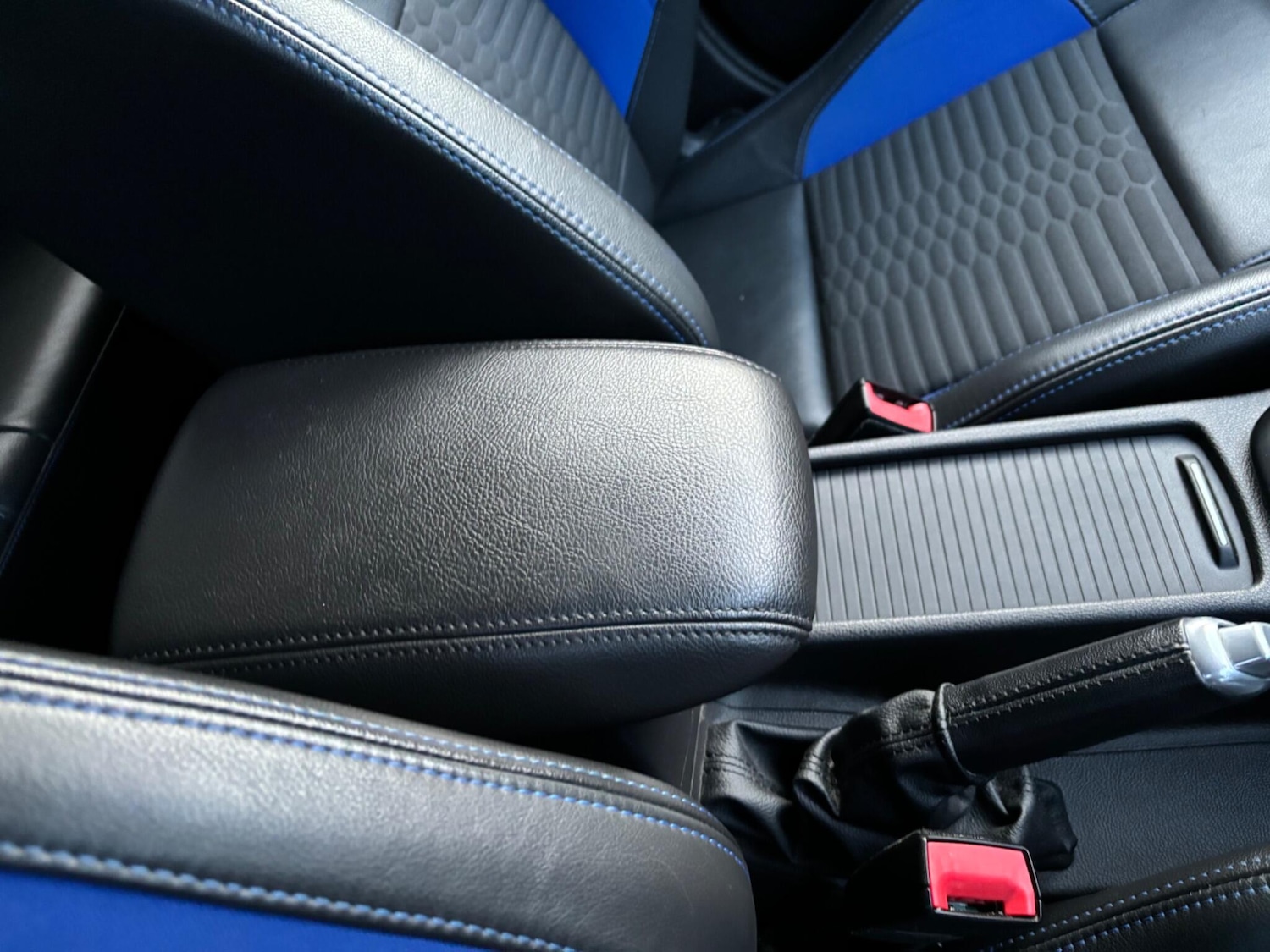 Used Ford Focus for sale - 77926099: Photo 52